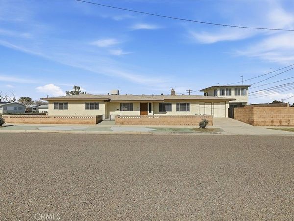 416 Jean, Ridgecrest, CA 93555
