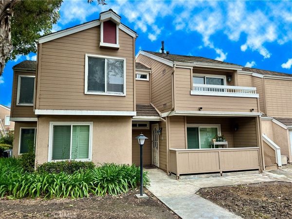 10432 W Briar Oaks, Unit E, Stanton, CA 90680
