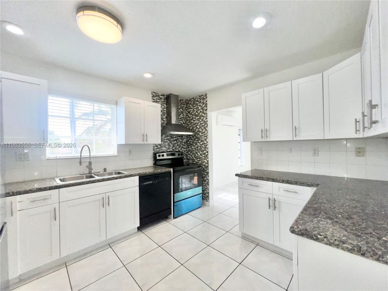 19901 SW 81st Ct, Cutler Bay, FL 33189 Photo