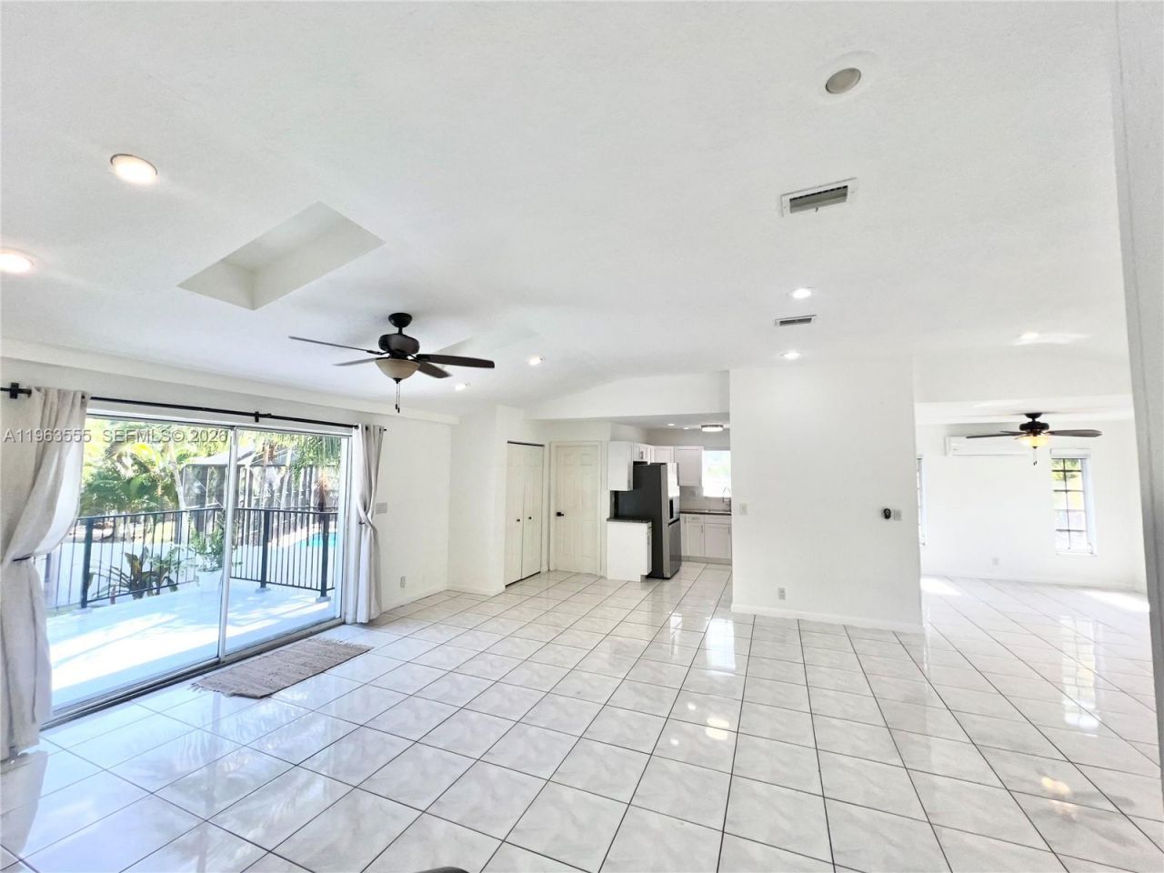 19901 SW 81st Ct, Cutler Bay, FL 33189 Photo