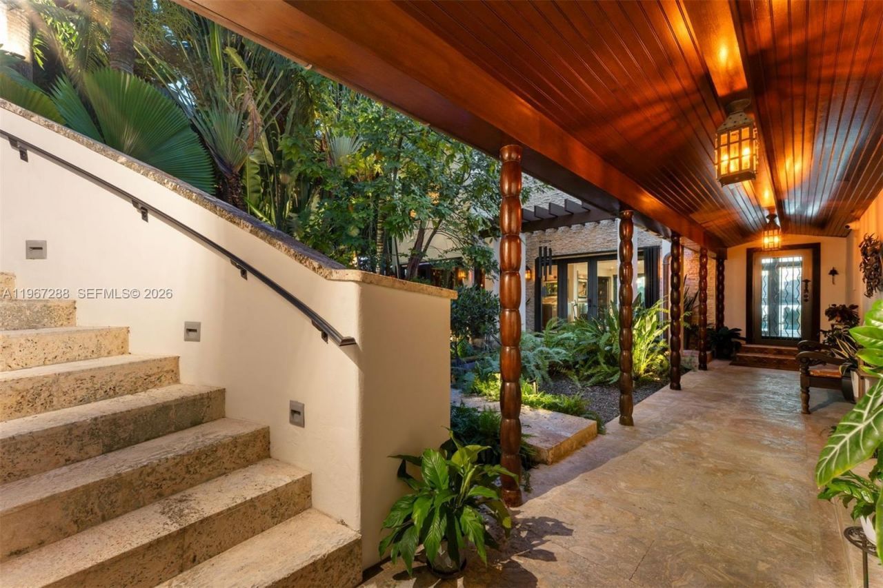 34 W Dilido Dr, Miami Beach, FL 33139 Photo