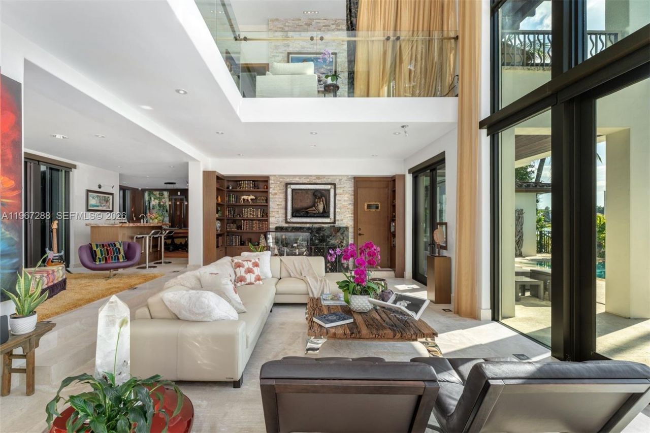 34 W Dilido Dr, Miami Beach, FL 33139 Photo