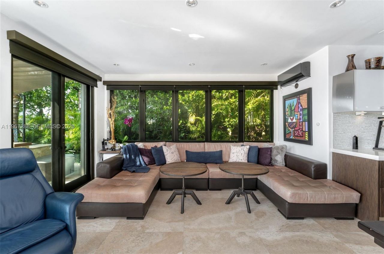 34 W Dilido Dr, Miami Beach, FL 33139 Photo