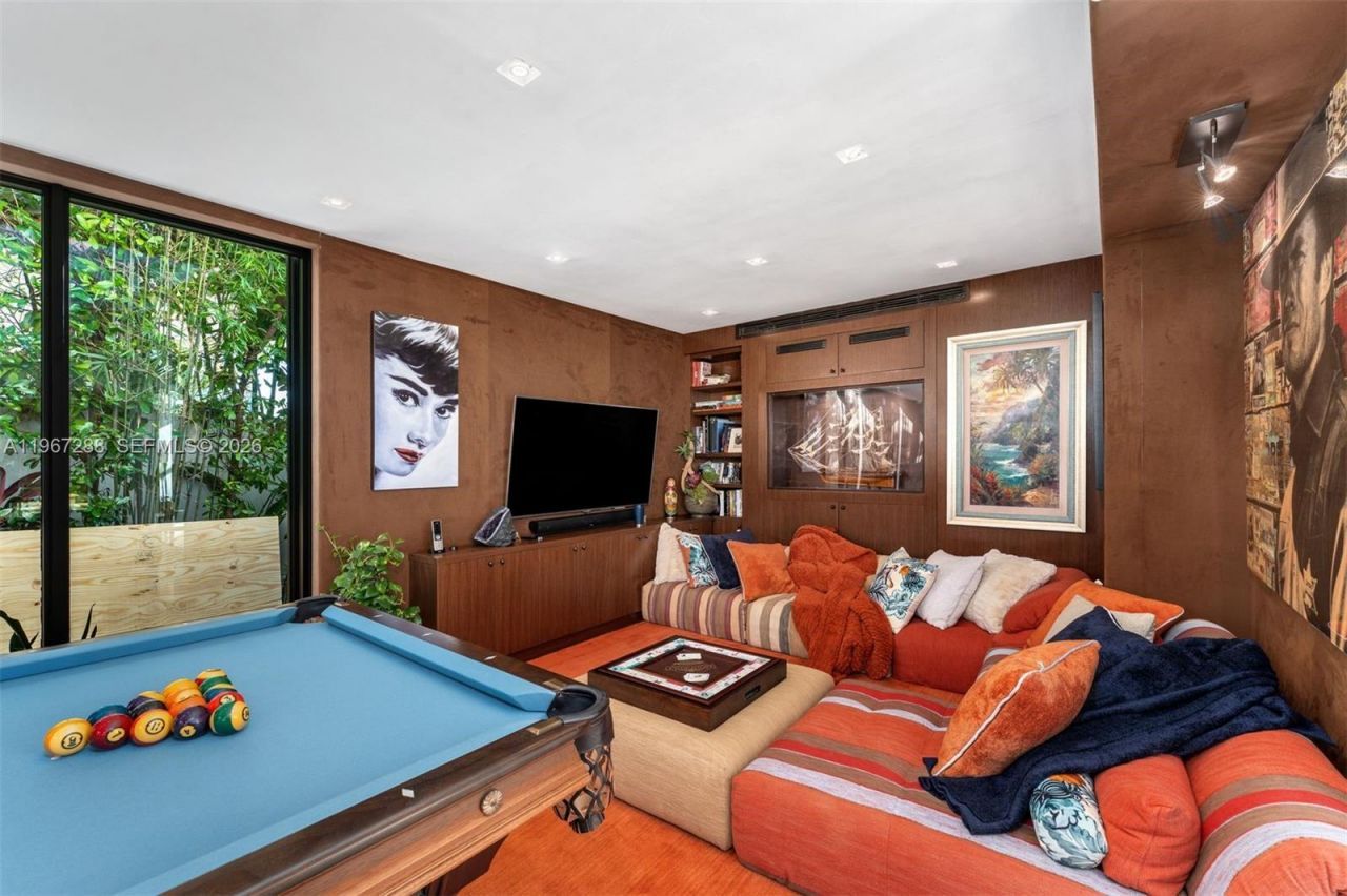 34 W Dilido Dr, Miami Beach, FL 33139 Photo