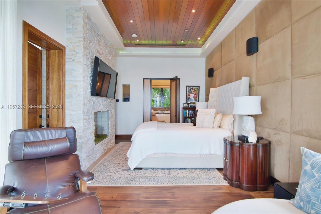 34 W Dilido Dr, Miami Beach, FL 33139 Photo