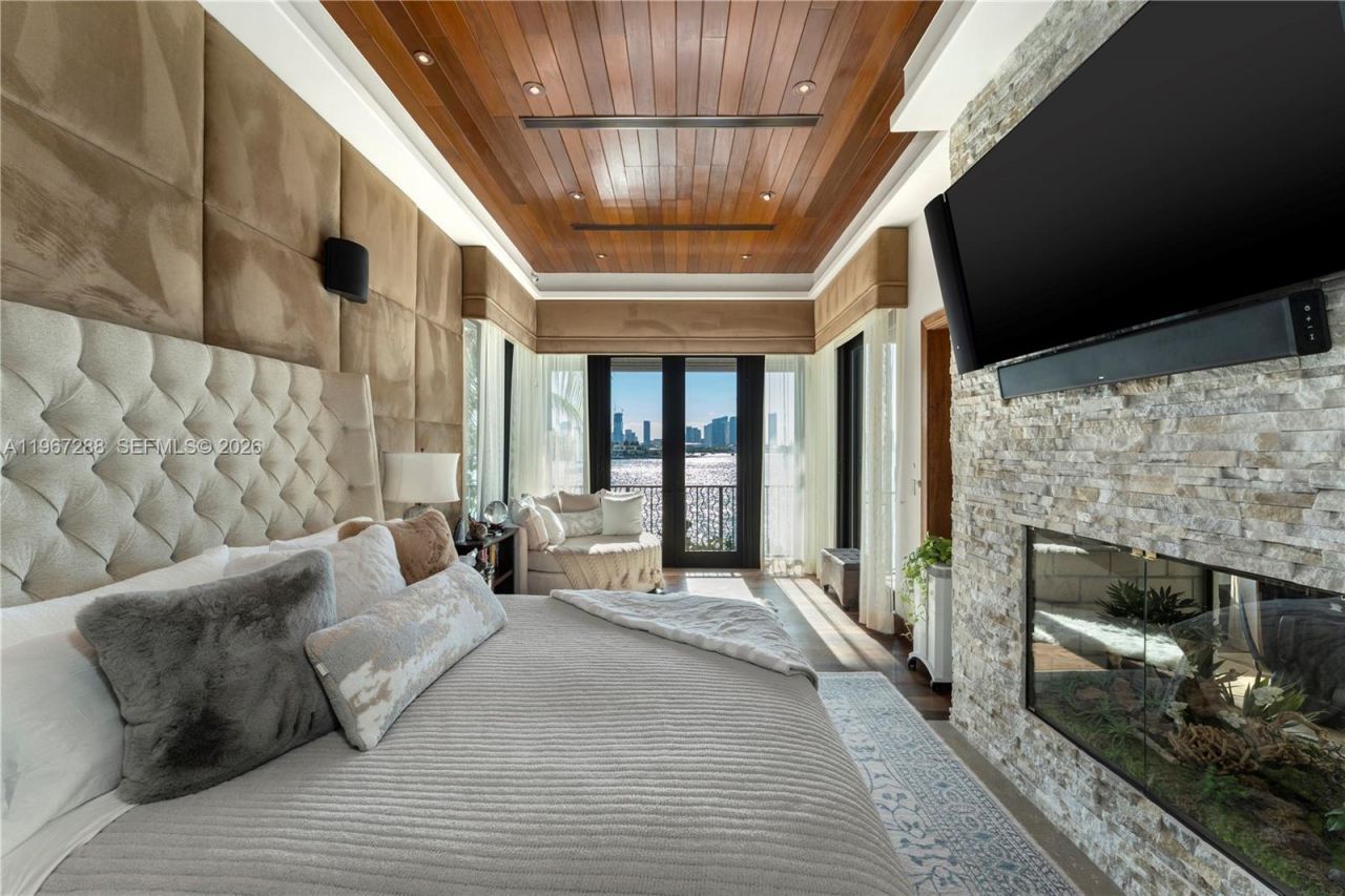 34 W Dilido Dr, Miami Beach, FL 33139 Photo