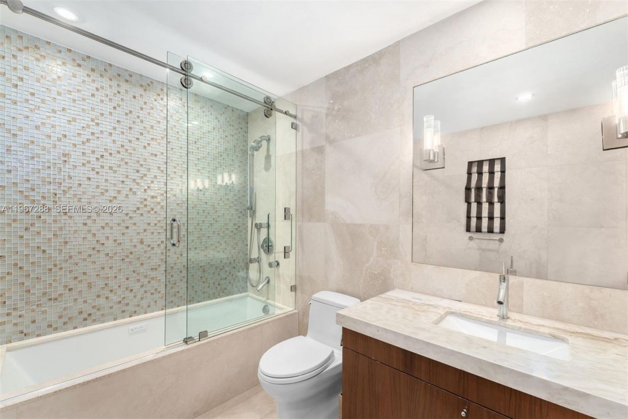 34 W Dilido Dr, Miami Beach, FL 33139 Photo