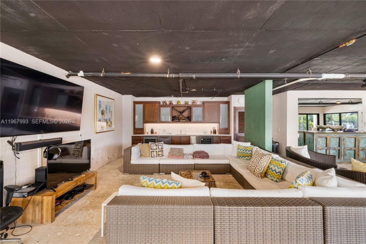 460 Costanera Rd , Coral Gables, FL 33143 Photo