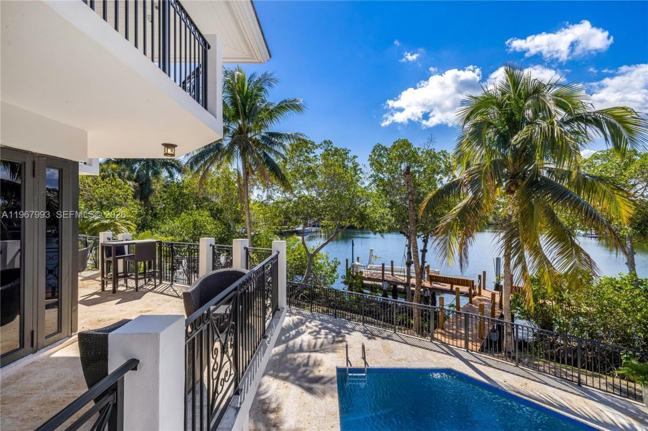 460 Costanera Rd , Coral Gables, FL 33143 Photo