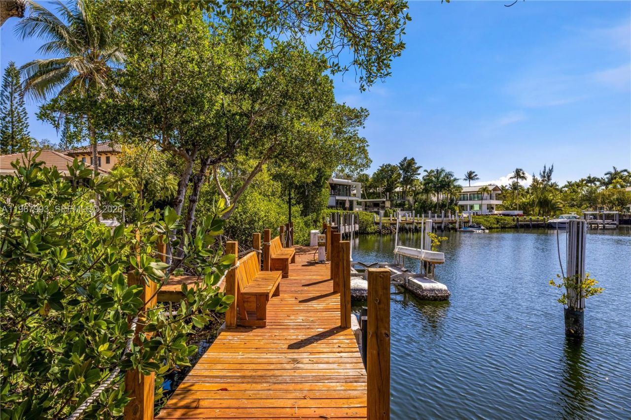 460 Costanera Rd , Coral Gables, FL 33143 Photo