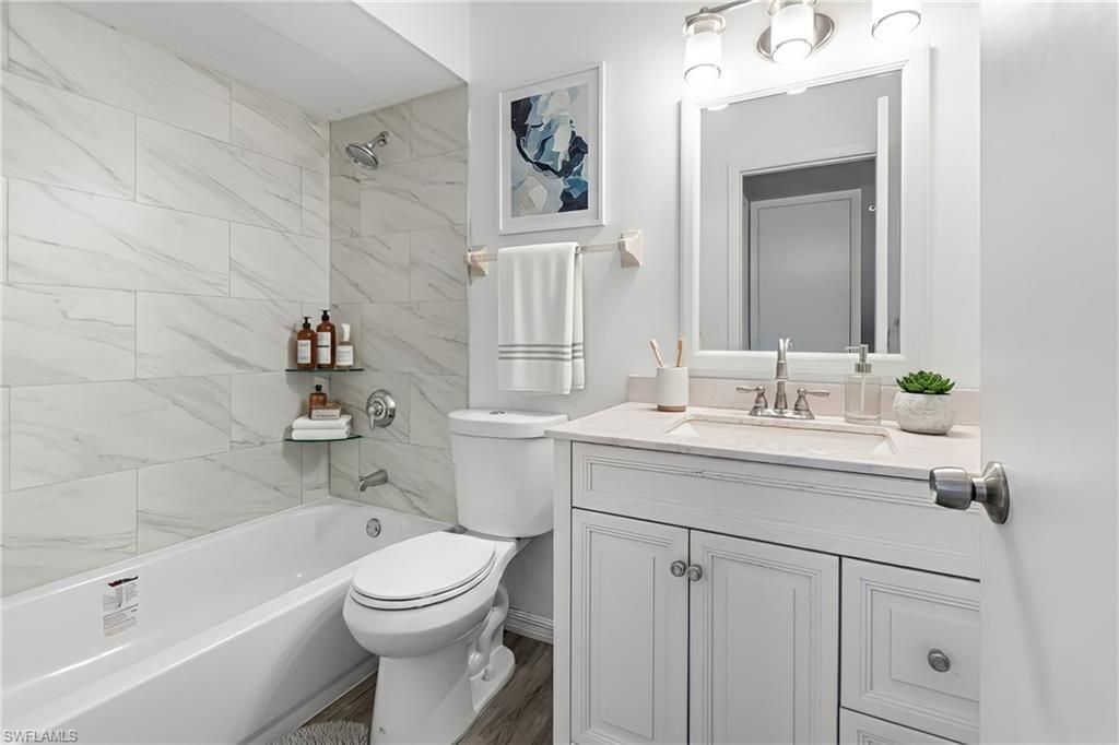 1031 SE 8th Ter, Unit 2H, Cape Coral, FL 33990 Photo