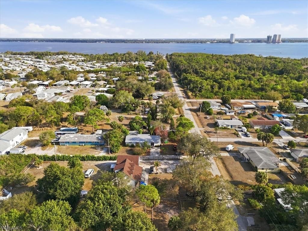 1180 Old Bridge Rd, North Fort Myers, FL 33917 Photo