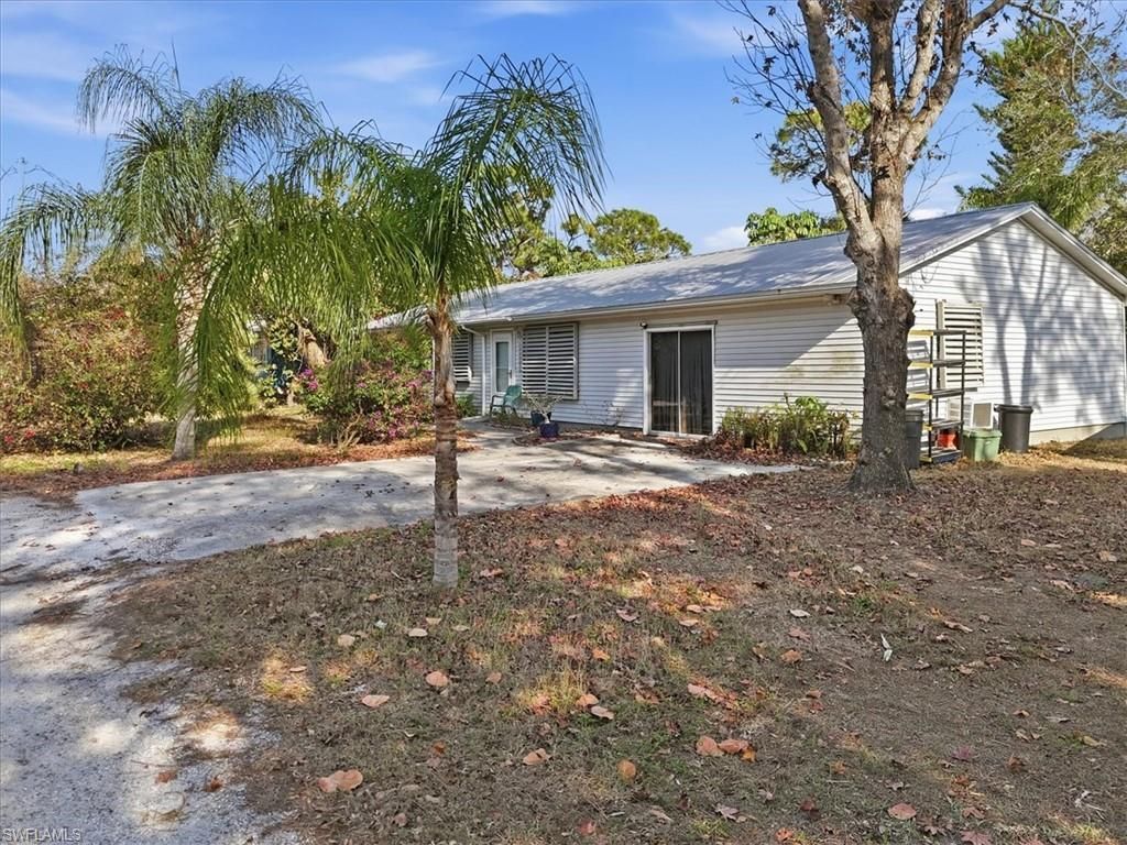 1180 Old Bridge Rd, North Fort Myers, FL 33917 Photo