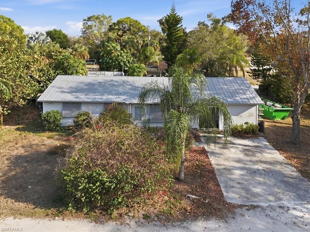 1180 Old Bridge Rd, North Fort Myers, FL 33917 Photo
