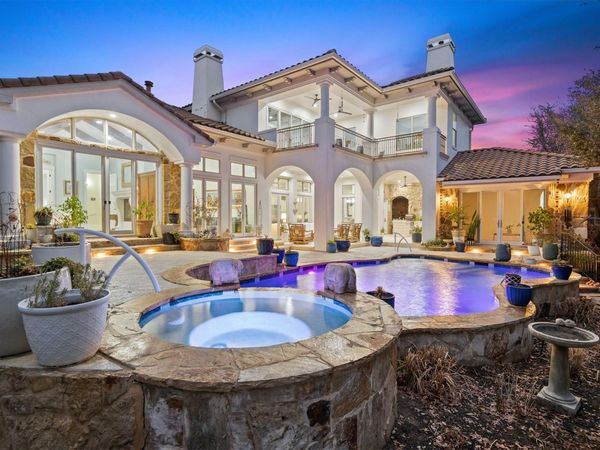 108 Golden Bear CV, Austin, TX 78738