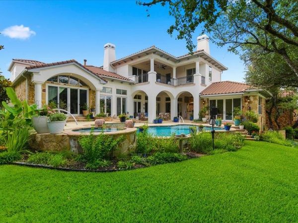 108 Golden Bear CV, Austin, TX 78738