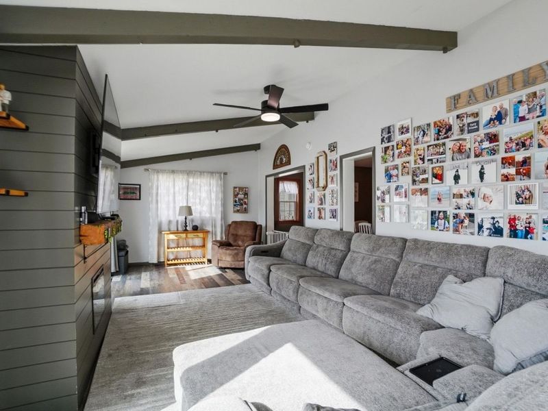 135 N Main Street, Mechanicsburg, OH 43044 Photo 14