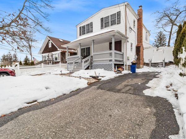 19 Midland Boulevard , Ronkonkoma, NY 11779