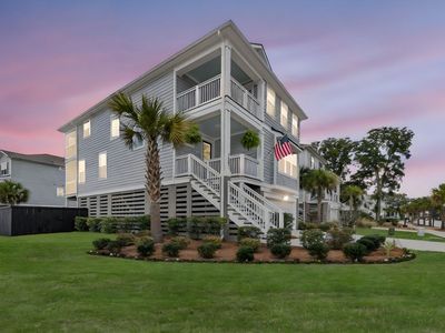 1581 Cultivation Lane, Mount Pleasant, SC 29466