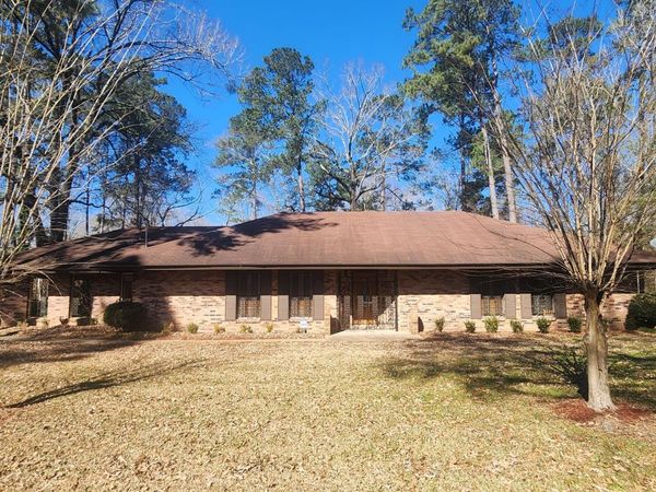 29 Melanie Road, Natchez, MS 39120