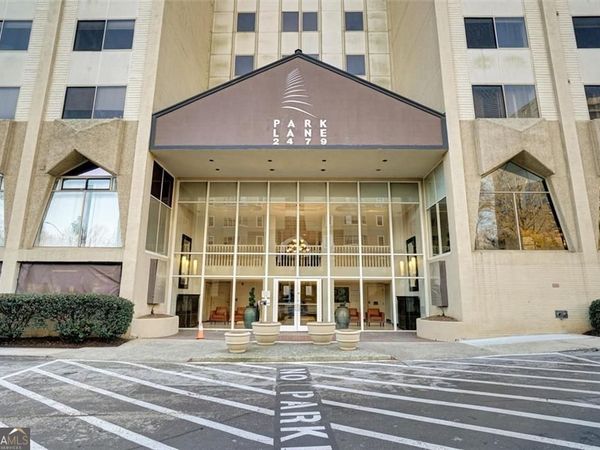 2479 Peachtree Road NE, Unit 1117, Atlanta, GA 30305
