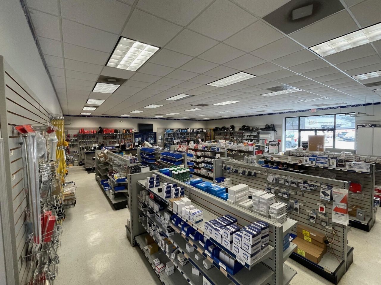 2572 Oscar Johnson Drive  Photo 5