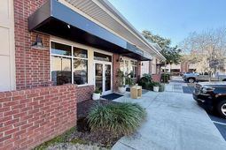 543 Long Point Road photo 4