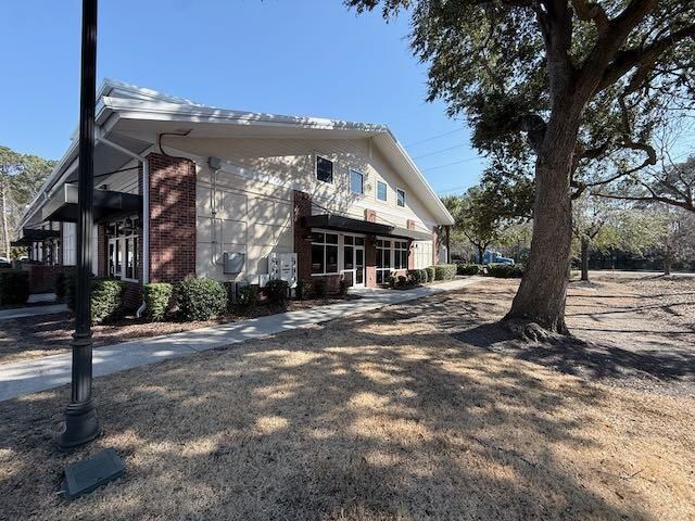 543 Long Point Road Photo 6