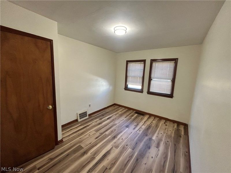 1743 E 36th Street, Lorain, OH 44055 Photo 12