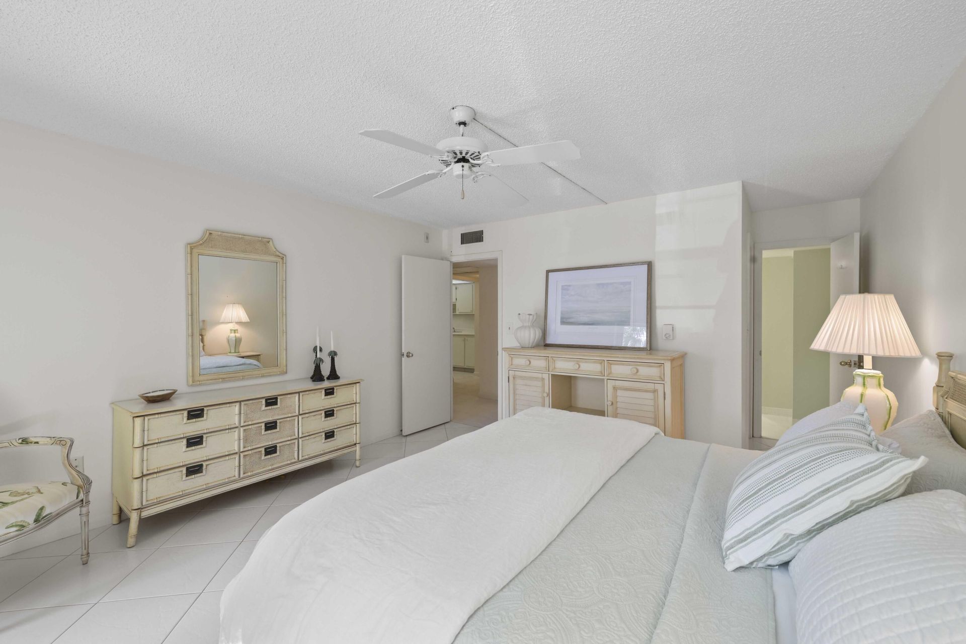 951 De Soto Road, Unit 232, Boca Raton, FL 33432 Photo