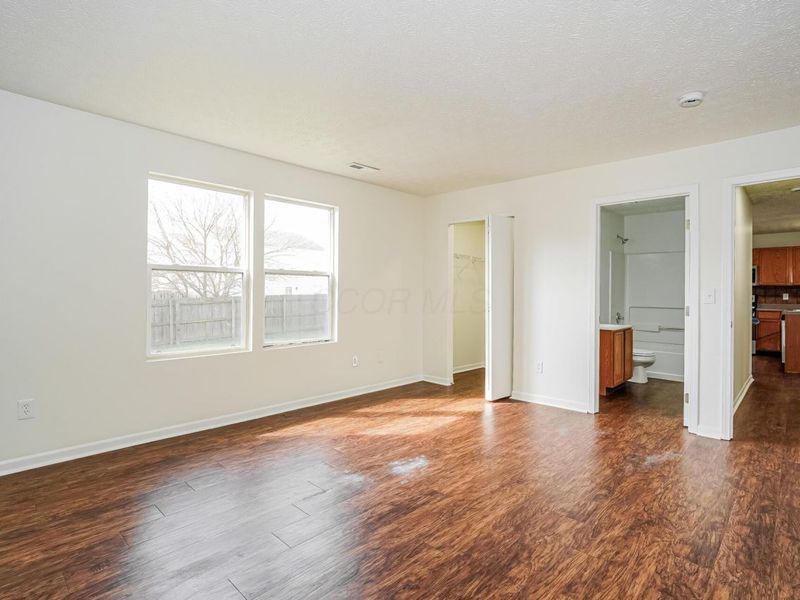 7463 Canal Highlands Boulevard , Canal Winchester, OH 43110 Photo 10