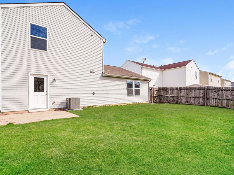 7463 Canal Highlands Boulevard , Canal Winchester, OH 43110 Photo 15