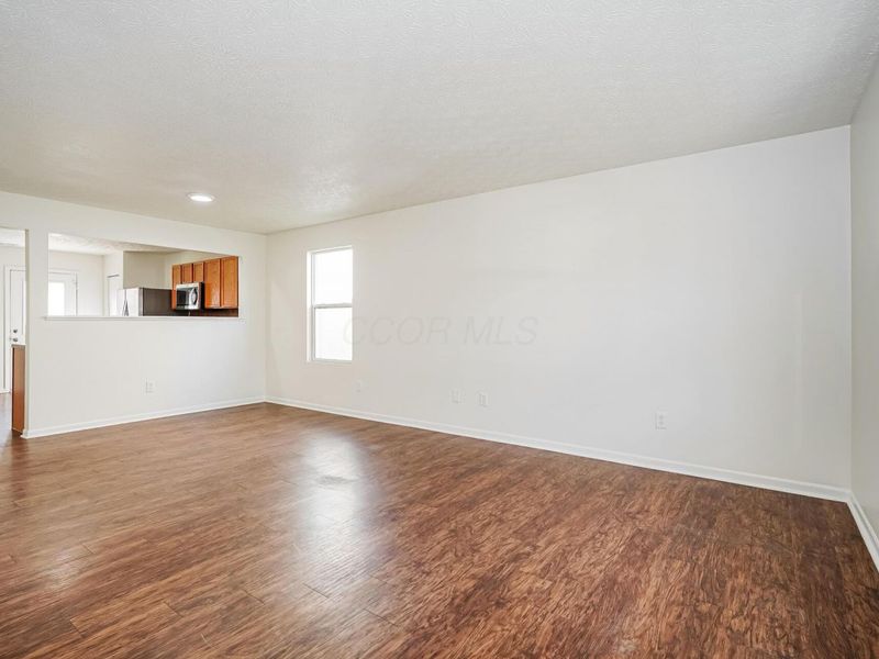 7463 Canal Highlands Boulevard , Canal Winchester, OH 43110 Photo 2