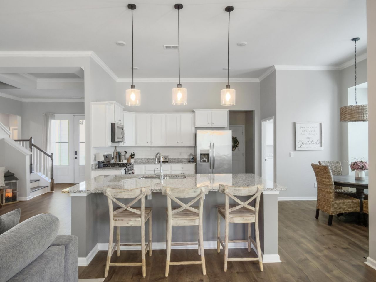 404 Oak View Way Photo 11