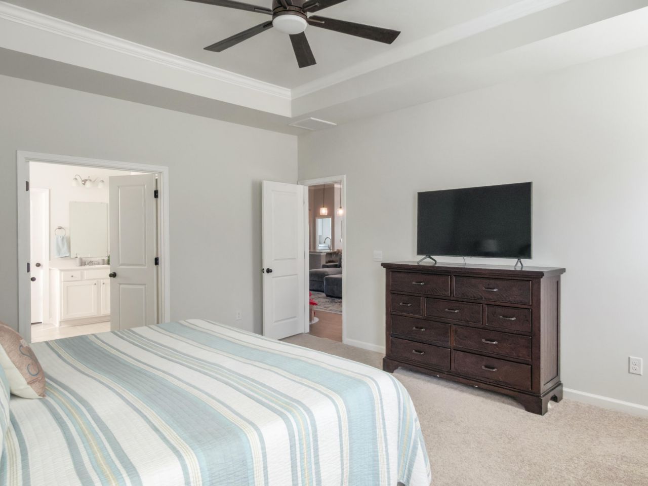 404 Oak View Way Photo 23