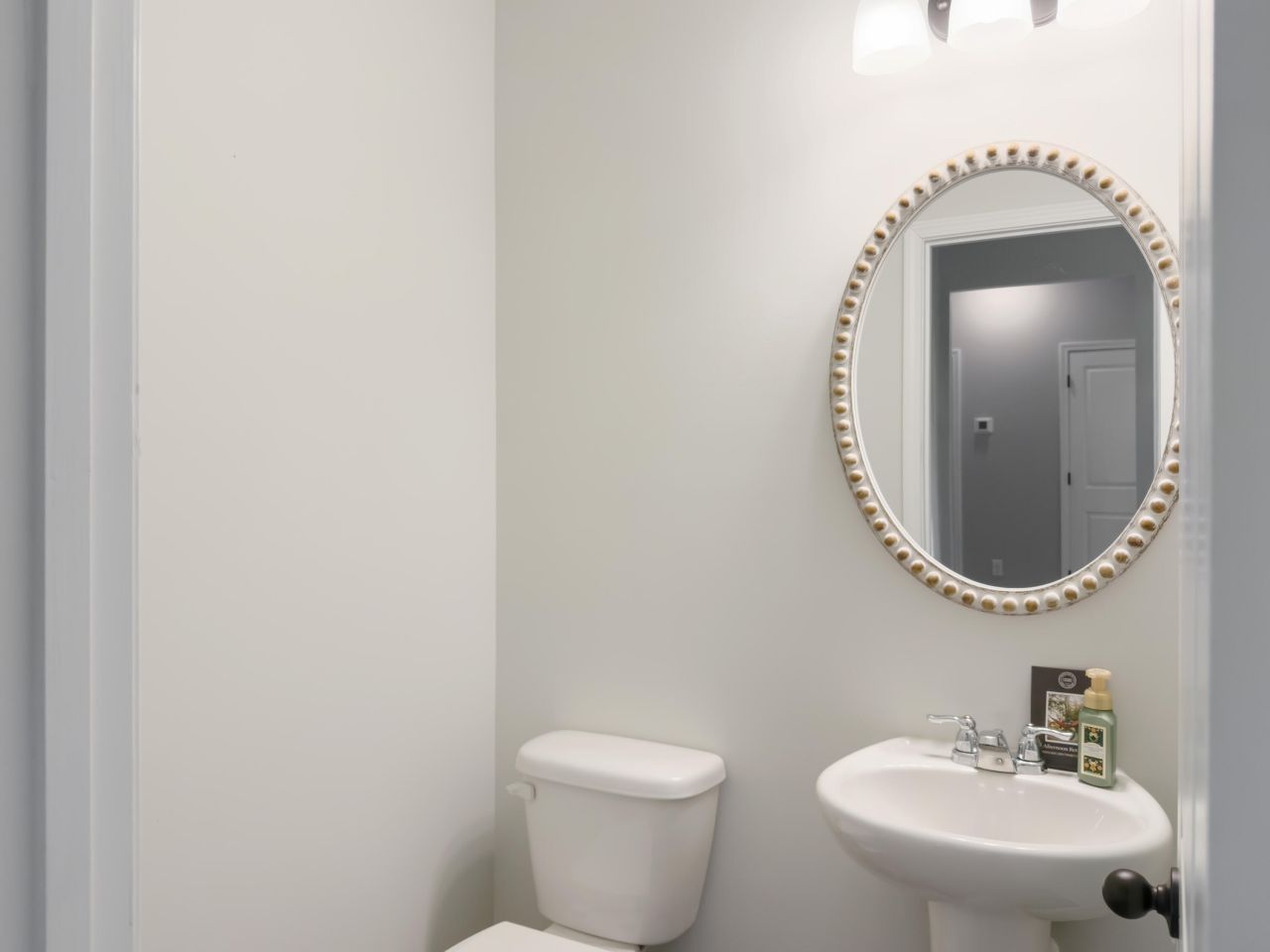 404 Oak View Way Photo 27