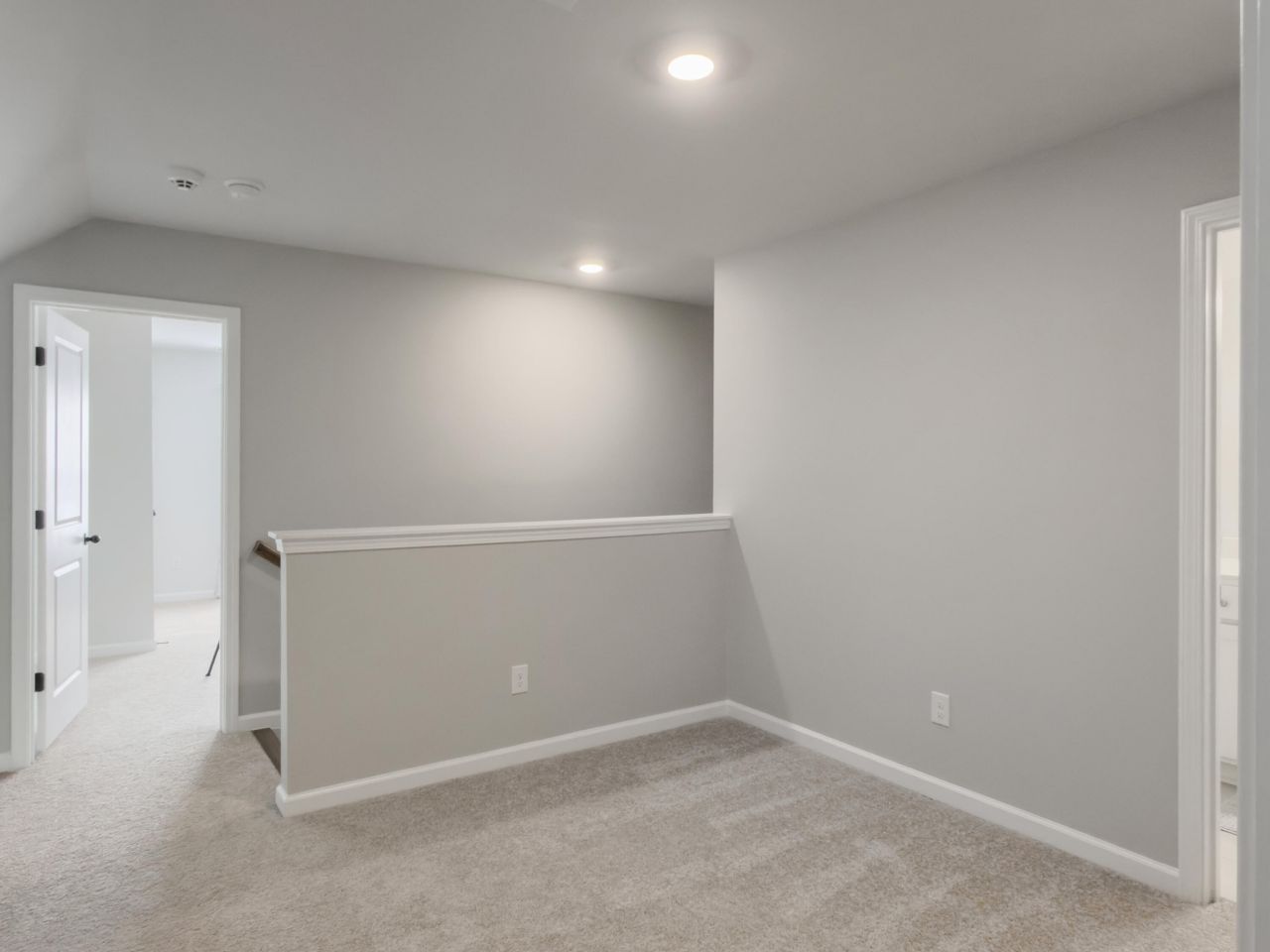 404 Oak View Way Photo 34