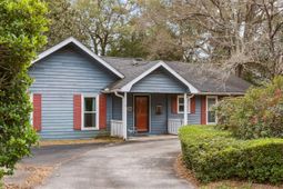 679 King Street photo 4