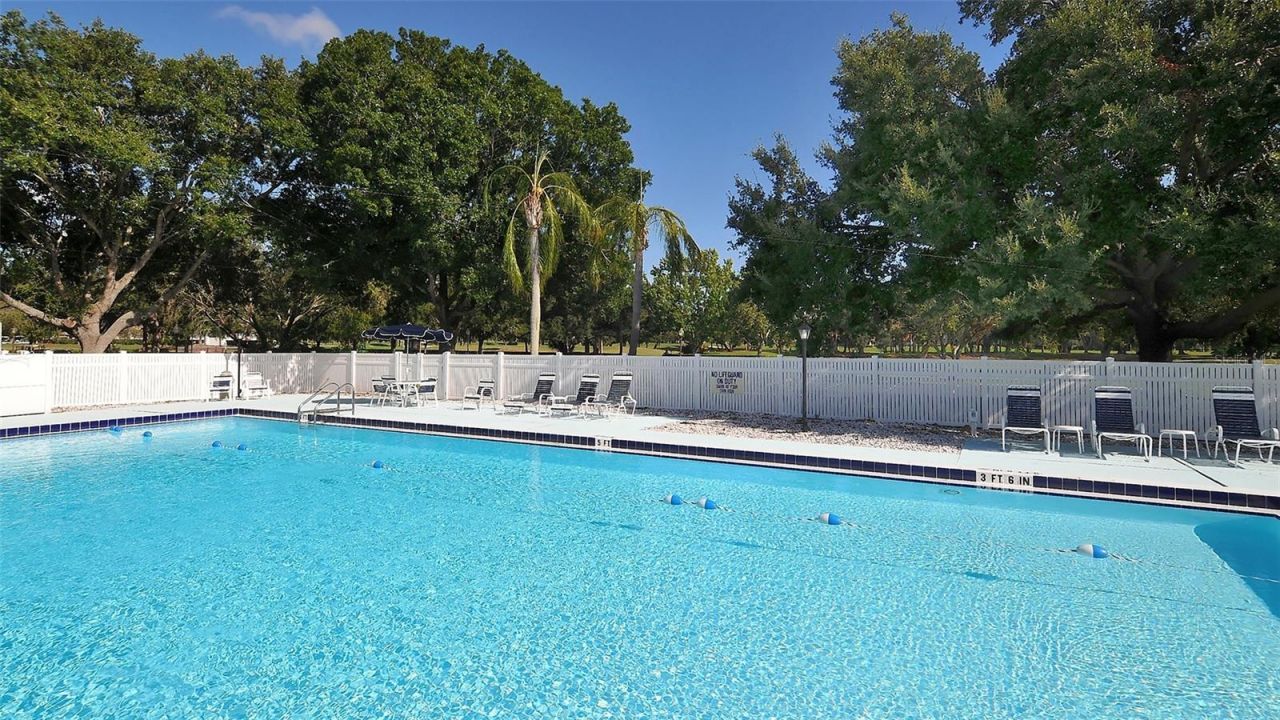 7880 Palm Aire Lane, Unit 203, Sarasota, FL 34243 Photo