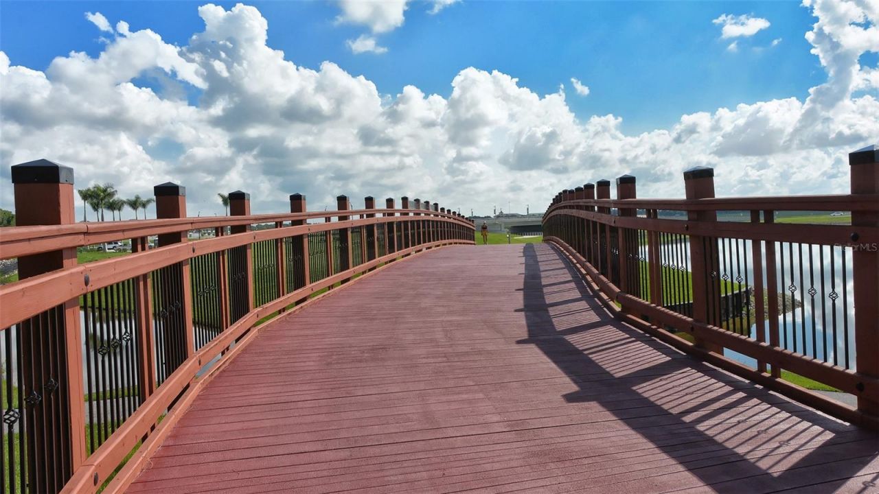 7880 Palm Aire Lane, Unit 203, Sarasota, FL 34243 Photo