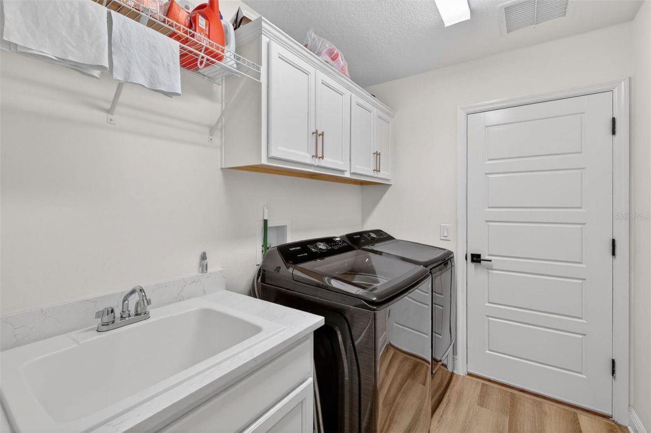 7022 Minchew Circle, The Villages, FL 34762 Photo