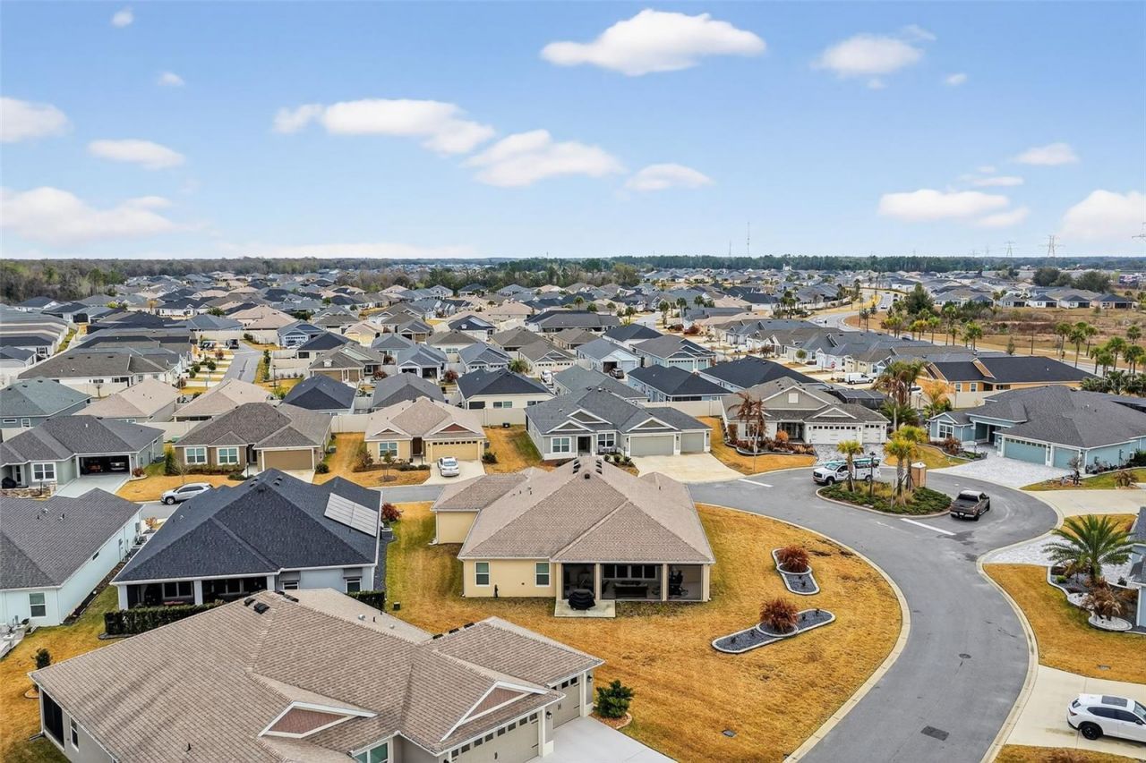 7022 Minchew Circle, The Villages, FL 34762 Photo