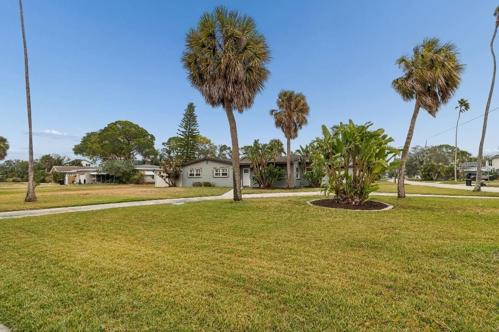 4601 Venetian Boulevard Ne, Saint Petersburg, FL 33703 Photo