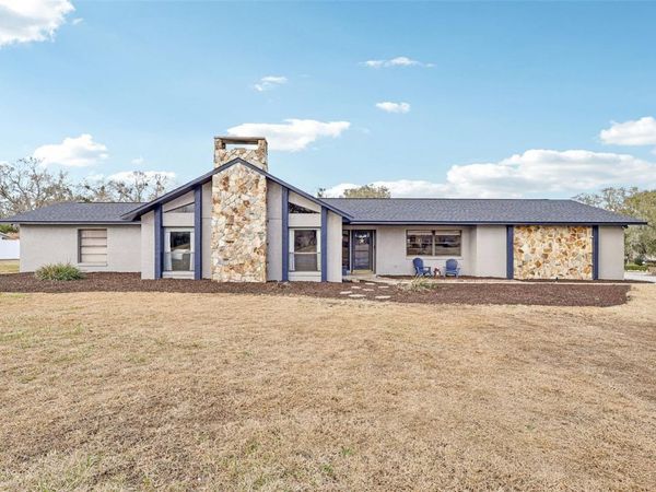 9830 WEDGEWOOD LANE, LEESBURG, FL 34788