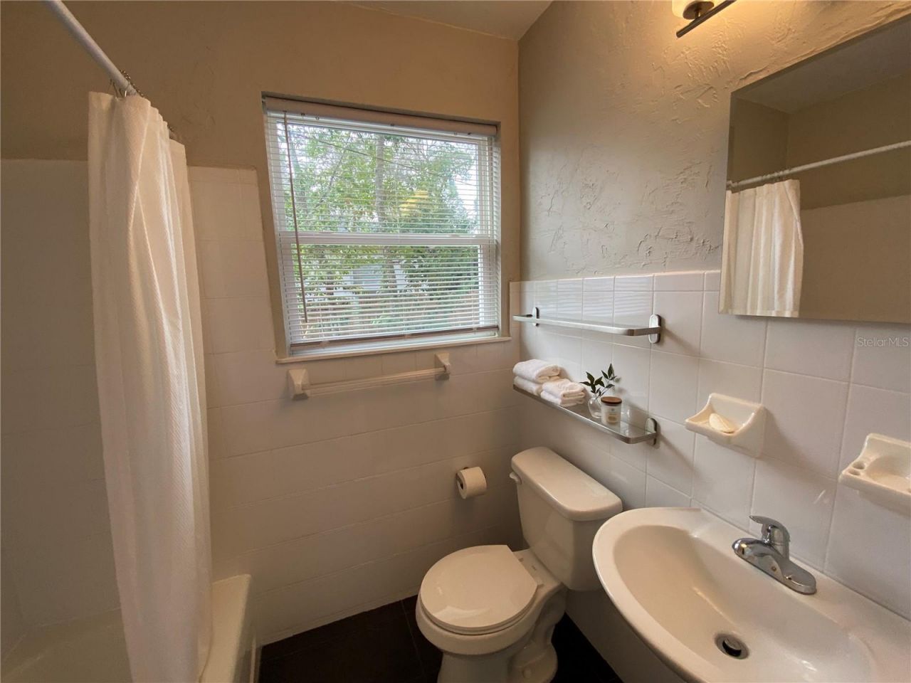 2034 NW 7th Lane, Gainesville, FL 32603 Photo