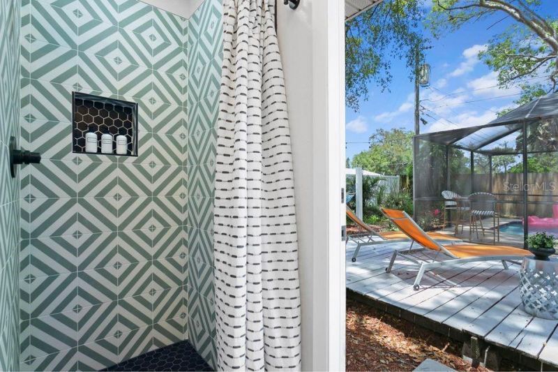 11208 Duncan Street, Seminole, FL 33772 Photo