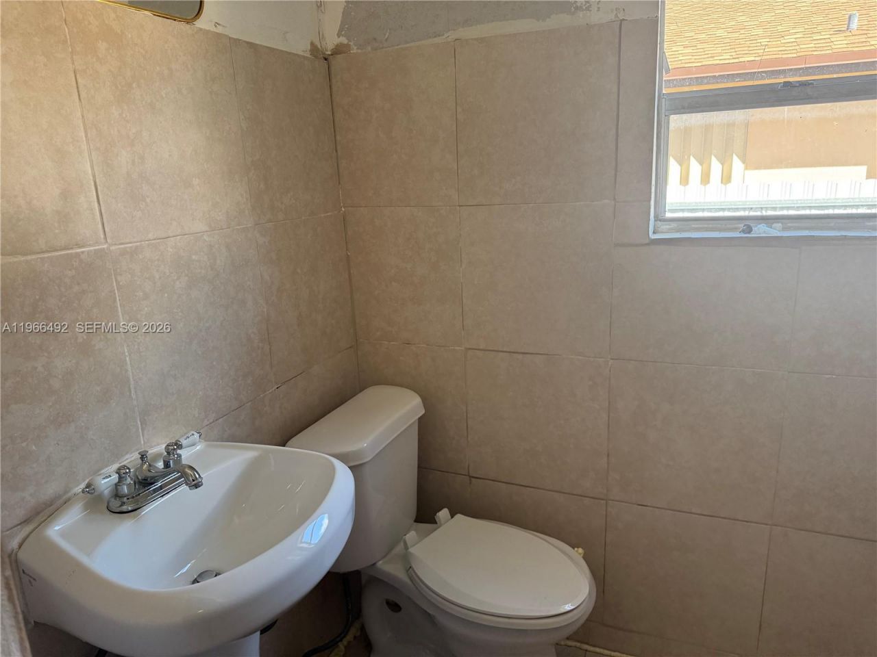 1972 NW 59th St, Miami, FL 33142 Photo