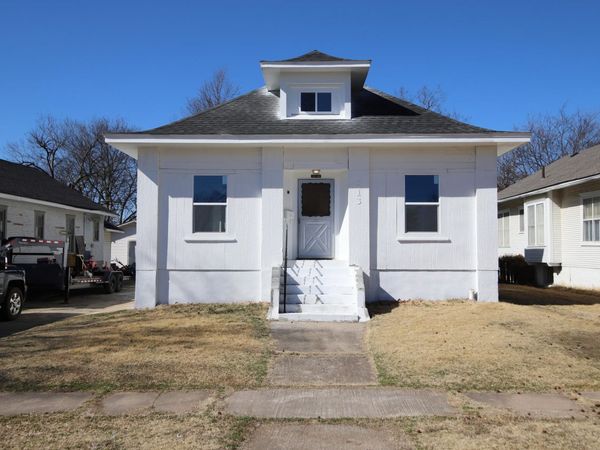 213 D Street NW, Miami, OK 74354