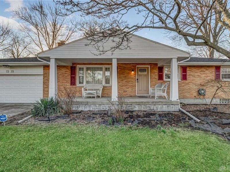 7275 Mckenna Place, Englewood, OH 45322 Photo 2