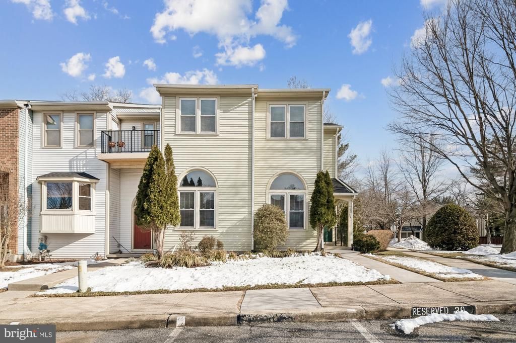 9169 Helaine Hamlet Way, Columbia, MD 21045 Main Photo